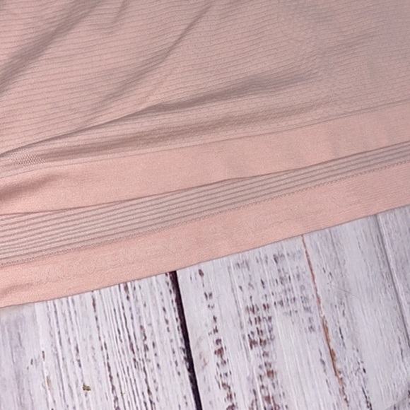 Lululemon peach tank top size 10 - Picture 5 of 8